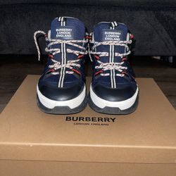 Burberry Arthur Sneakers 