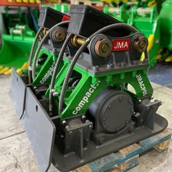 Mini Excavator Plate Compactor Caterpillar CAT 305 / CAT 306 or Similar Machine 4-6 Tons Capacity