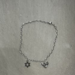 James Avery Authentic Ankle Bracelet Size 12. And Two Charms. 