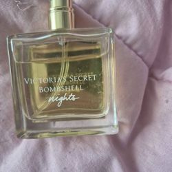  Victorias Secrets Bombshhelll Nightd Perfume