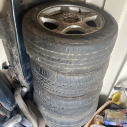 Ford Mustang Pony Rims 