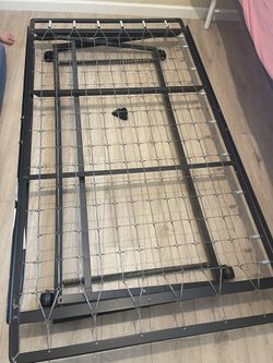 Expandable Bed Fram