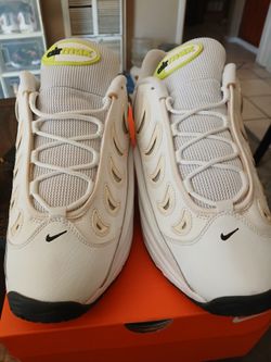 8 NEW OLD STOCK NIKE SHOES