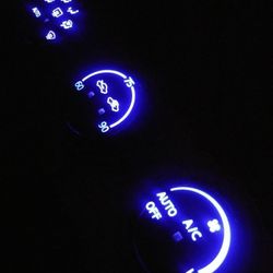 03 - 05 350Z Climate Controls w/ RGBW Bluetooth Color Change