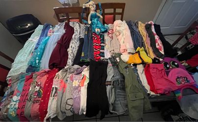 Girls clothes size 5/6