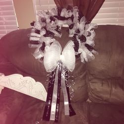 Spurs wreaths