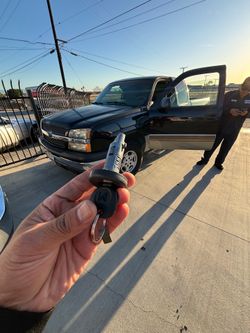 Llaves de autos / car keys and remotes