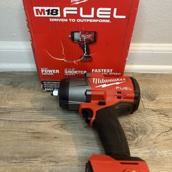 Milwaukee M18 FUEL 18V Lithium-lon Brushless Cordless 1/2 in. Impact Wrench with Friction Ring (Tool-Only) 