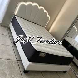 NEW QUEEN BED FRAME WITH MATTRESS 