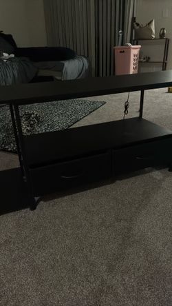 Entertainment center