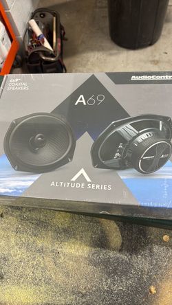 Audio control speakers