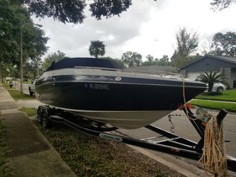 2011 Crownline 275 SS