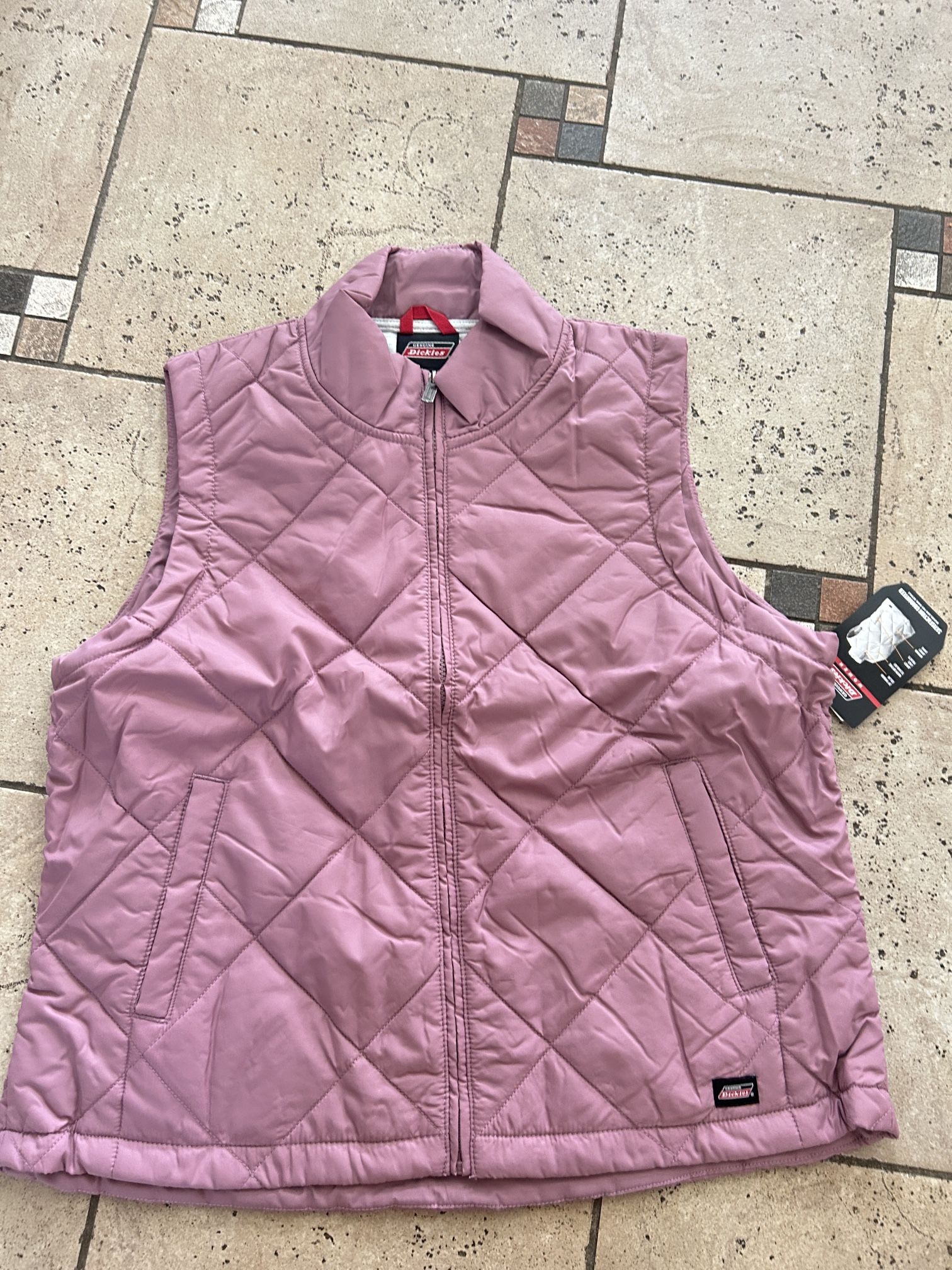NWT Genuine Dickies women water resistant quilted vest Size XL