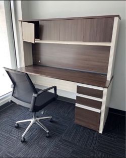 Bestar Prestige Plus Executive Desk with Storage Hutch & Drawers – Great Condition!