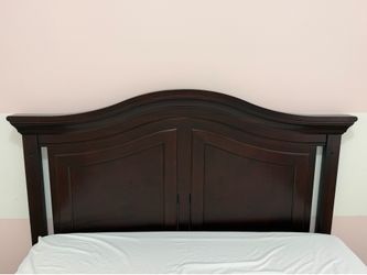 Children’s dresser and headboard