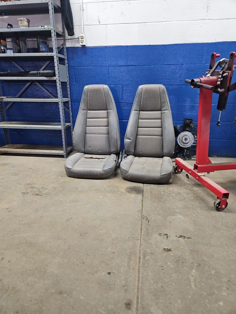 Jeep Wangler Seats