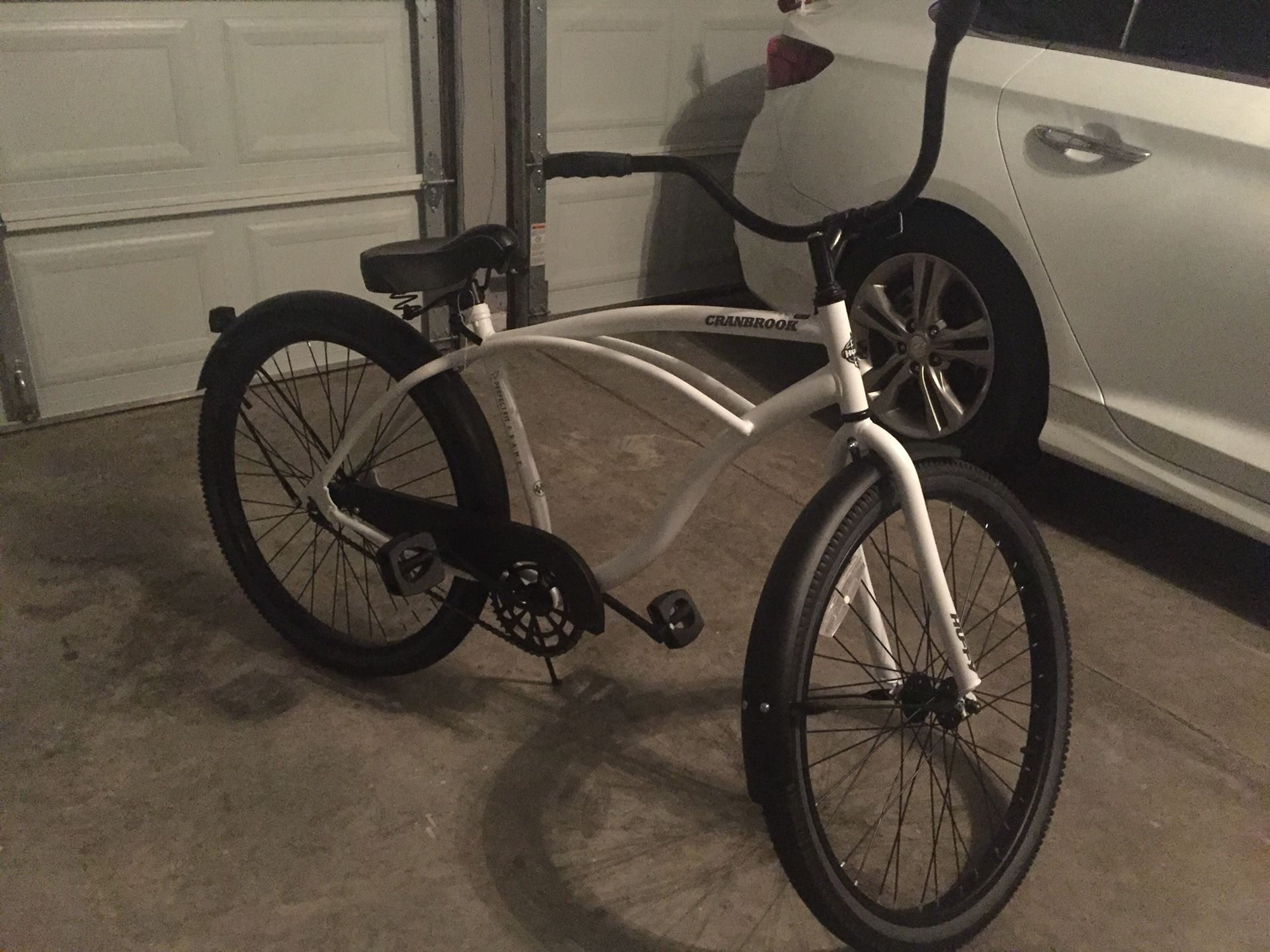 Huffy 26” Cranbrook Men’s Cruiser Bike with Perfect Fit Frame