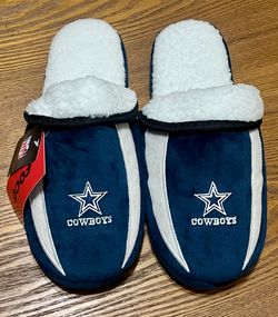 Dallas Cowboys Foco men slippers