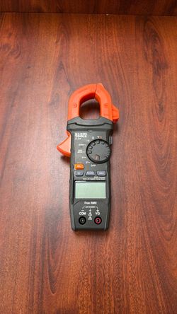 Klein Tools CL220 Digital Clamp Meter