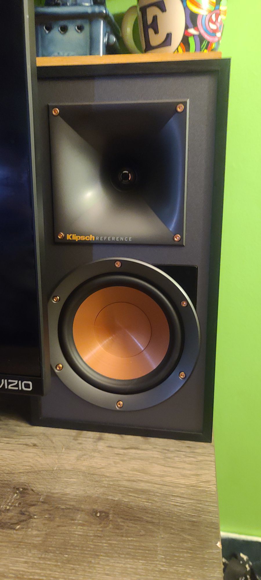 Klipsch r51pm powered monitor studio speakers