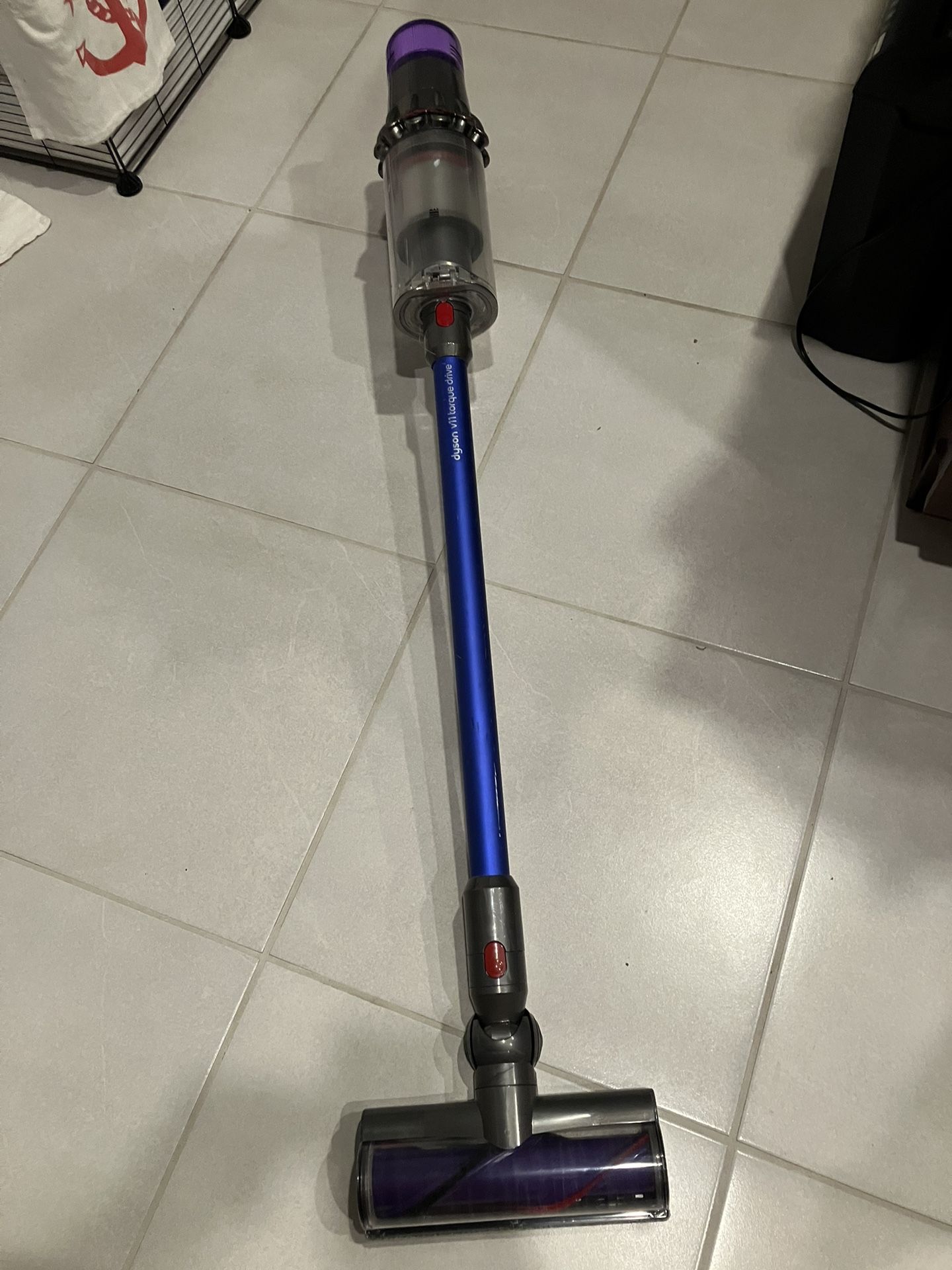 Dyson V11 cordless Vacuum