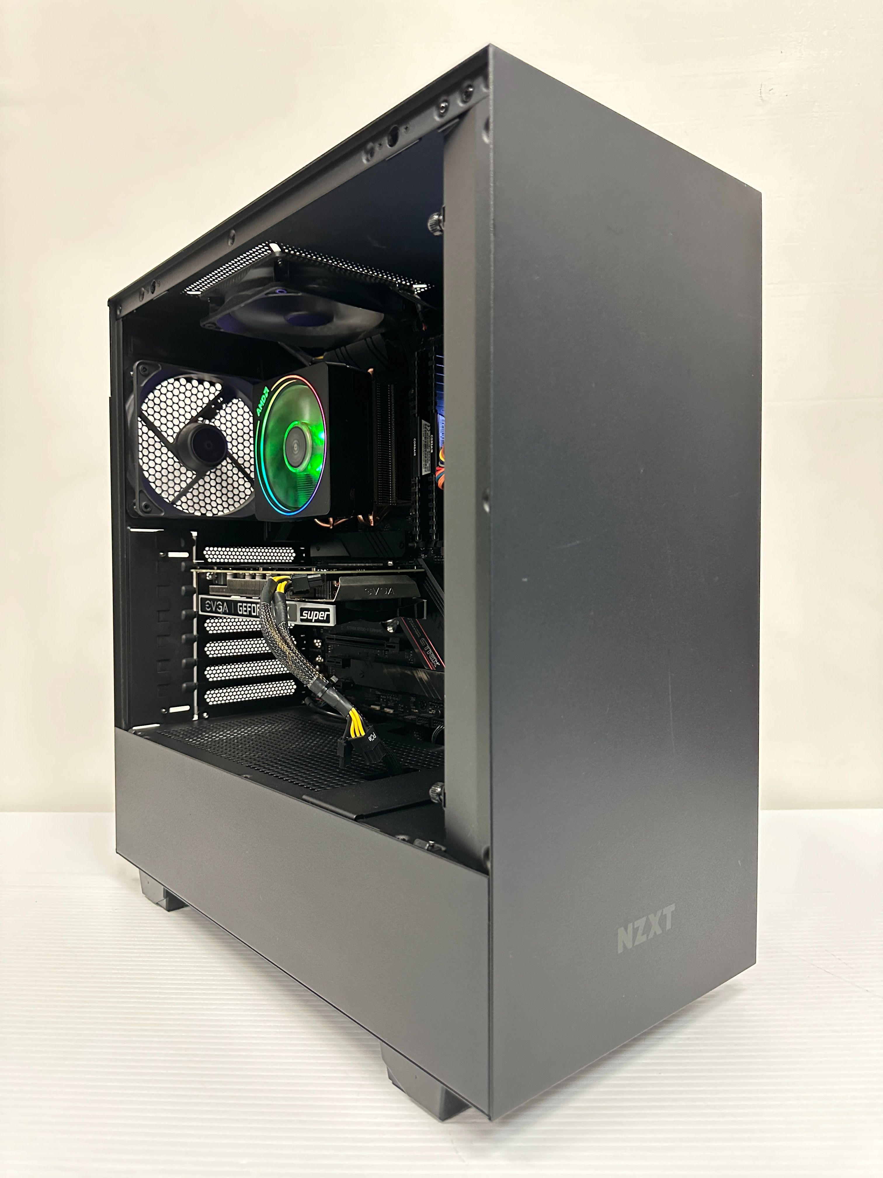 NZXT H510 Gaming Computer | AMD Ryzen 7 3800X | 16GB DDR4 | 512GB SSD NVMe | RTX 1650 Super 4GB | Windows 11 Home | LAN | UD318 |