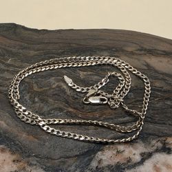 Silver chain 925 stamped Italy