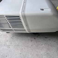 Coleman Rv air conditioner