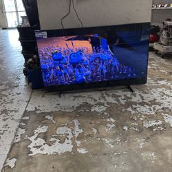 65in Samsung Tv With Remote 