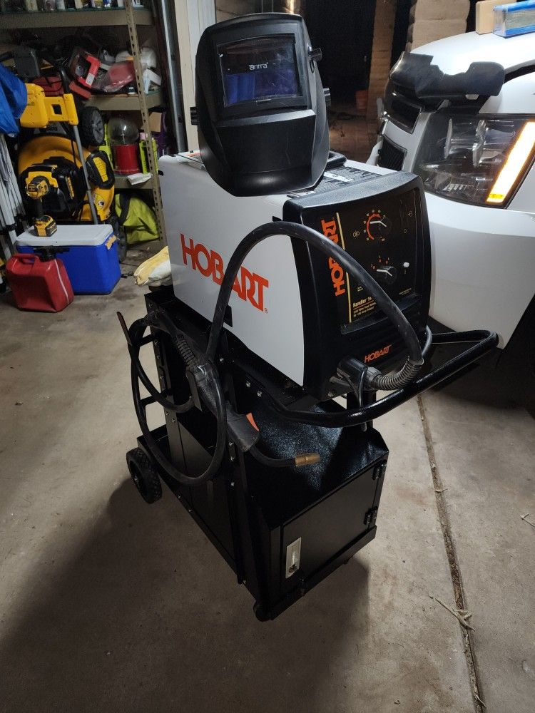 Hobart Handler 140. 120volts for Sale in Phoenix, AZ OfferUp