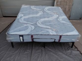 Brand New King Size plush Sealy mattress and box spring free delivery depends on location