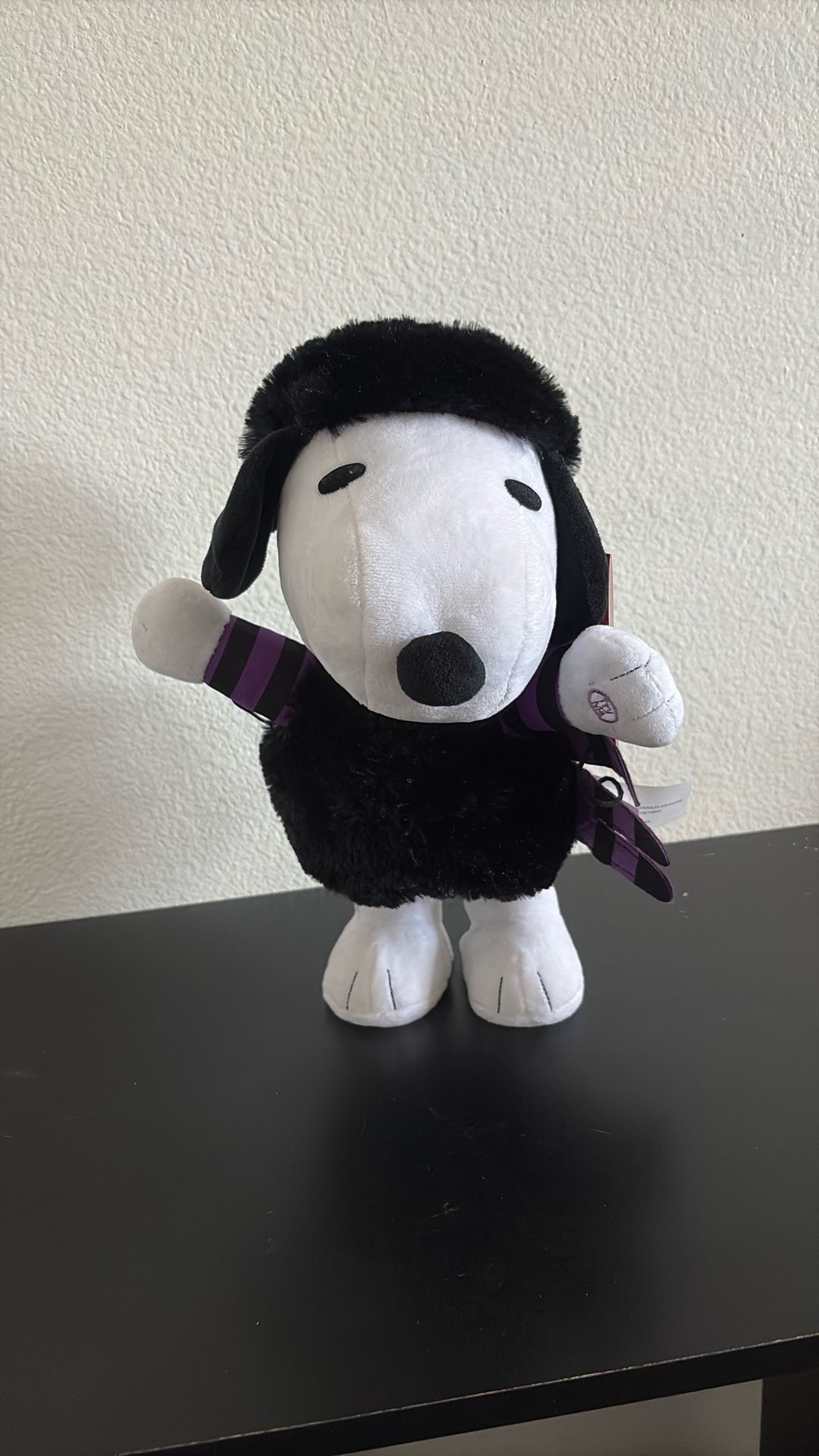 Peanuts Snoopy Halloween Spider Costume Side Stepper Animated Plush Greeter NEW