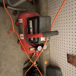 Mini Compressor  Asking 50$