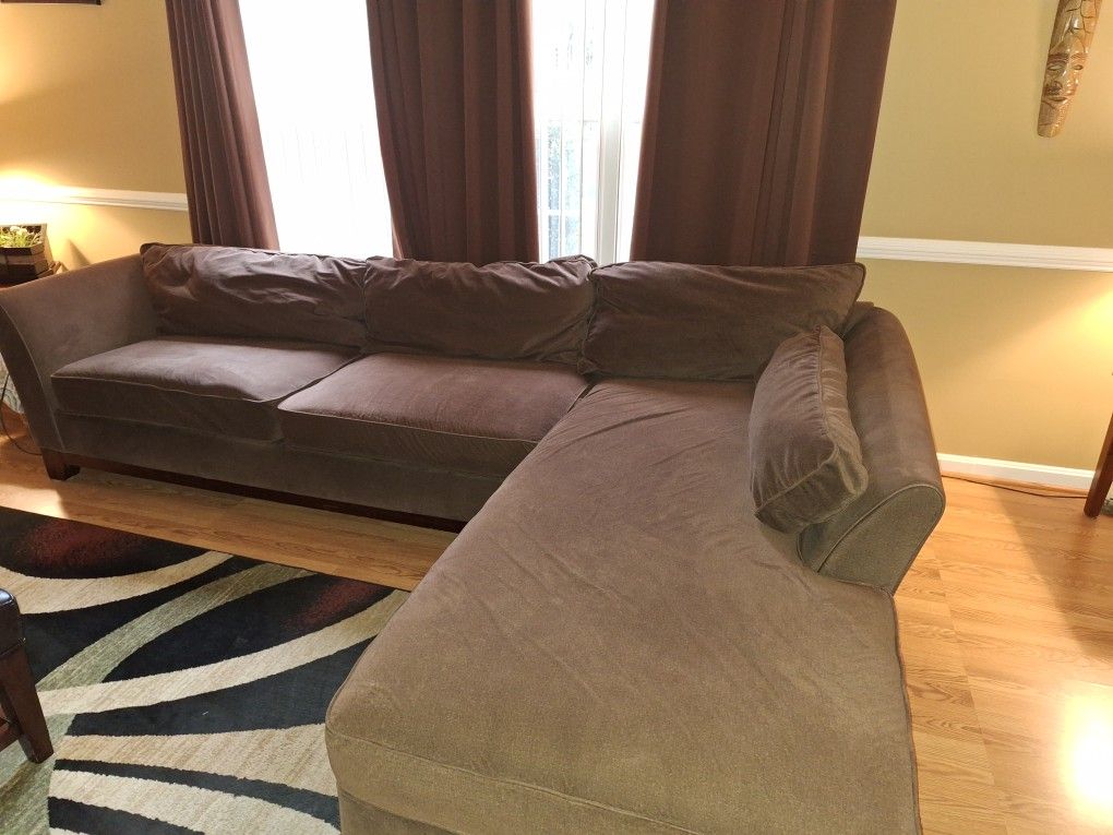 Lazbay Sectional and Recliner