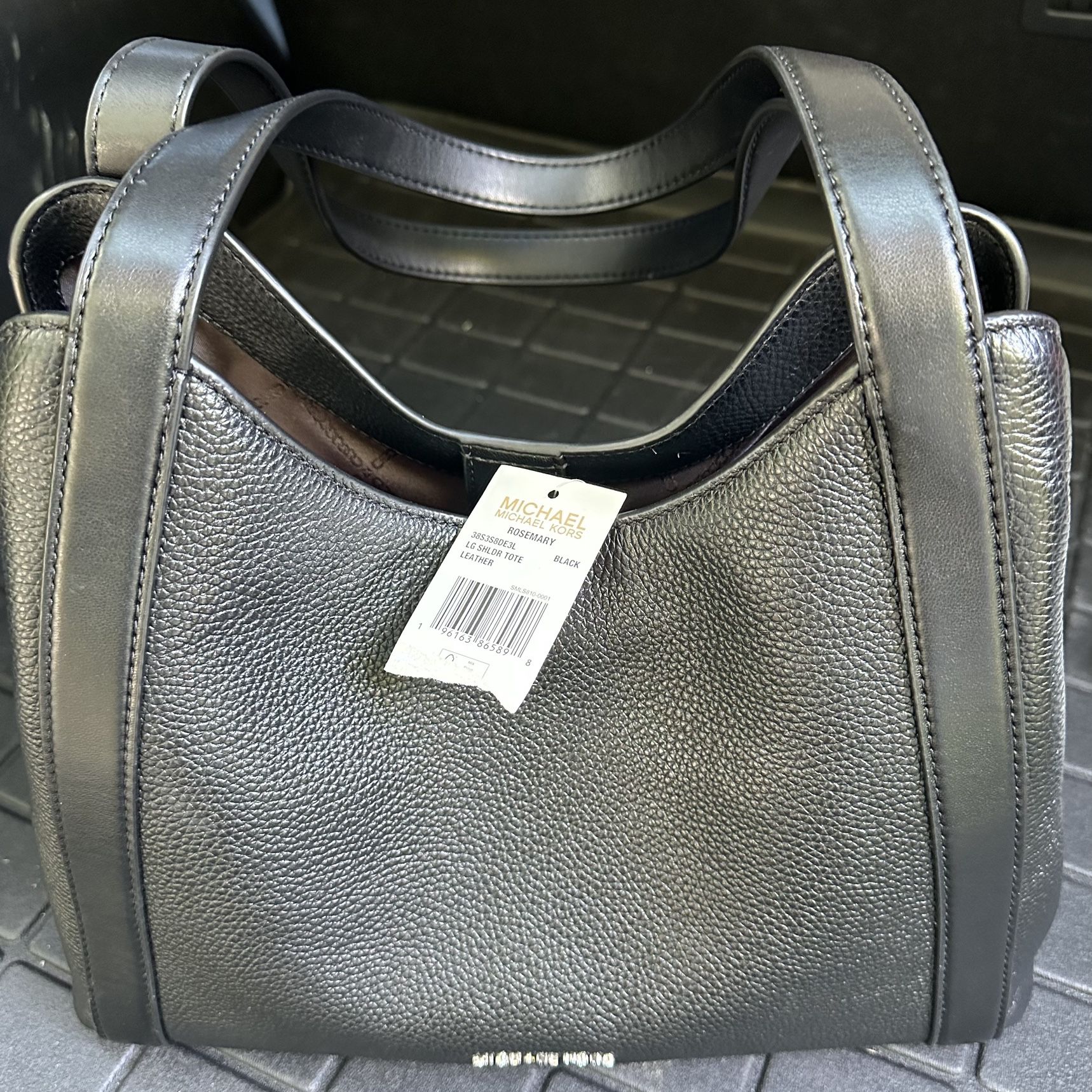 Michael Kors Bucket Bag for Sale in Humble, TX - OfferUp