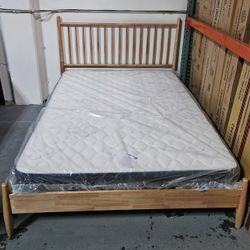 Natural Queen Platform Bed