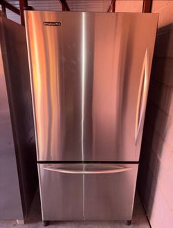 Kitchenaid Stainless Steel Refrigerator And Freezer