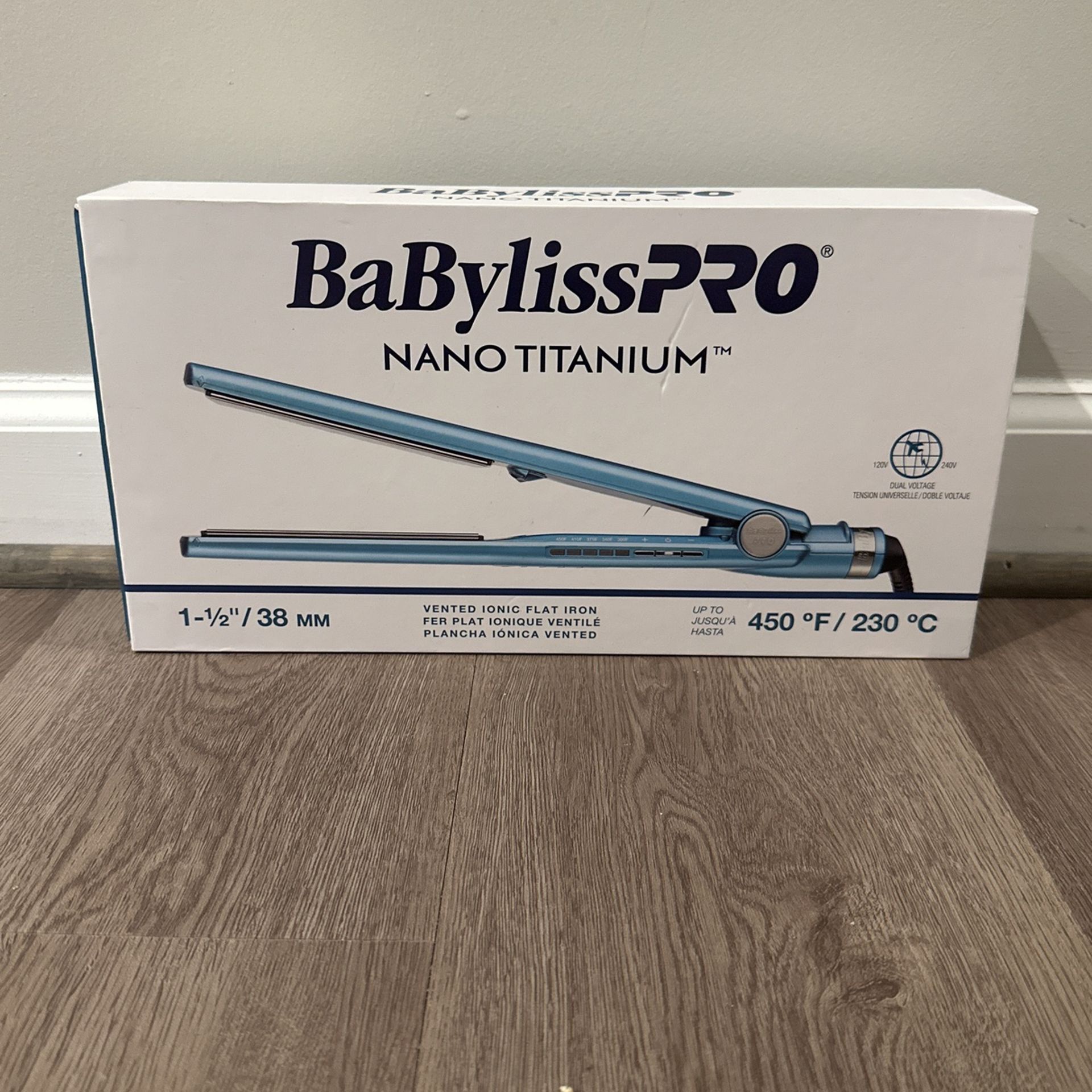 BabyBliss Titanium Straightener