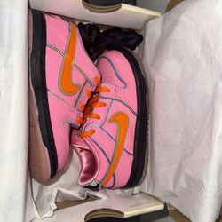 Nike SB Child Powerpuff Girls Blossom 