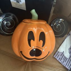 Cookies Jar Pumking Face Mickey Mouse