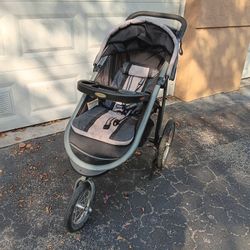 Graco FastAction Fold Jogger stroller