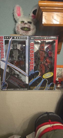 1/4 scale deadpool figures brand new