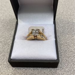 Ladies Engagement Ring 14kt Size 6.5 -1.10 Carats Diamond Weight 