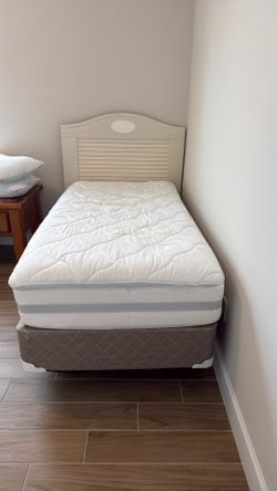 Twin beds with headboard & frame