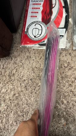 Wig Hanger 