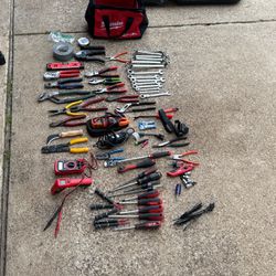 Tools Lot Mechanic Wrenches Pliers Klein Gearwrench Craftsman Milwaukee Too Lot