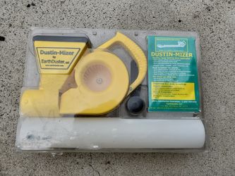 Dustin Mizer Garden Duster With Deflector Use For Insecticide Or Garden Dusts"