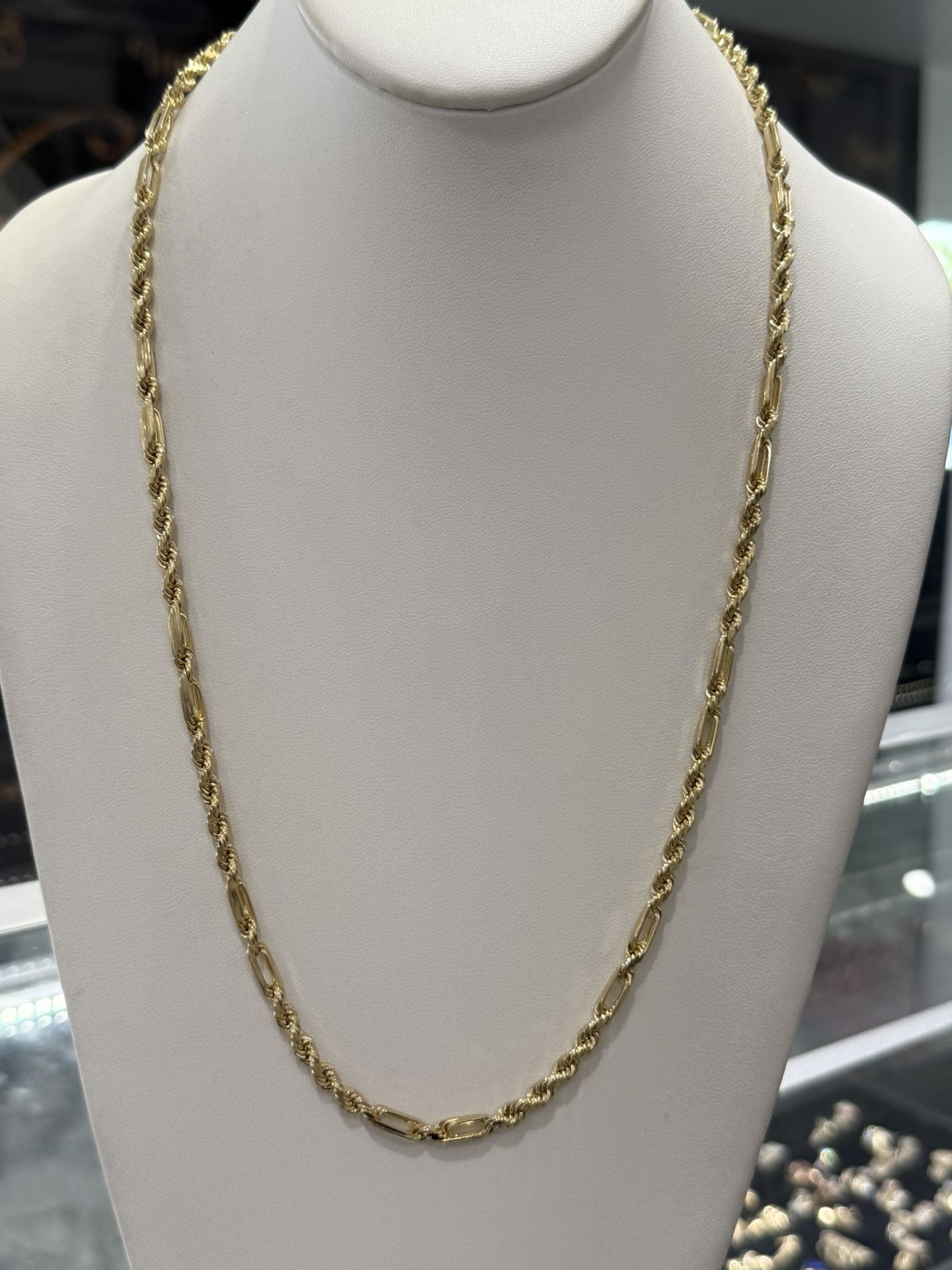 10k Yellow Gold Diamond Cut Milano Rope Chain 