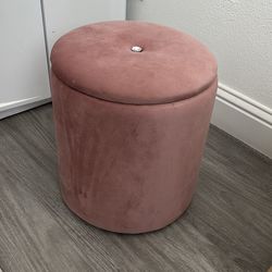 PINK OTTOMAN W/storage