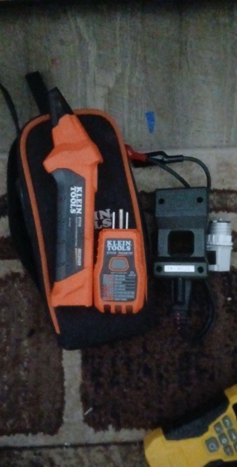 Klein Circuit Tracer